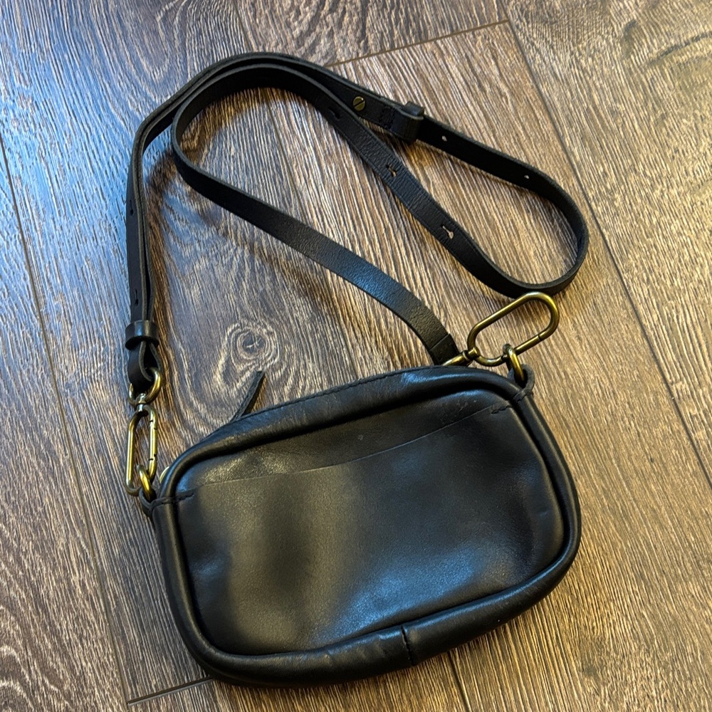 Madewell Black Leather Crossbody Bag